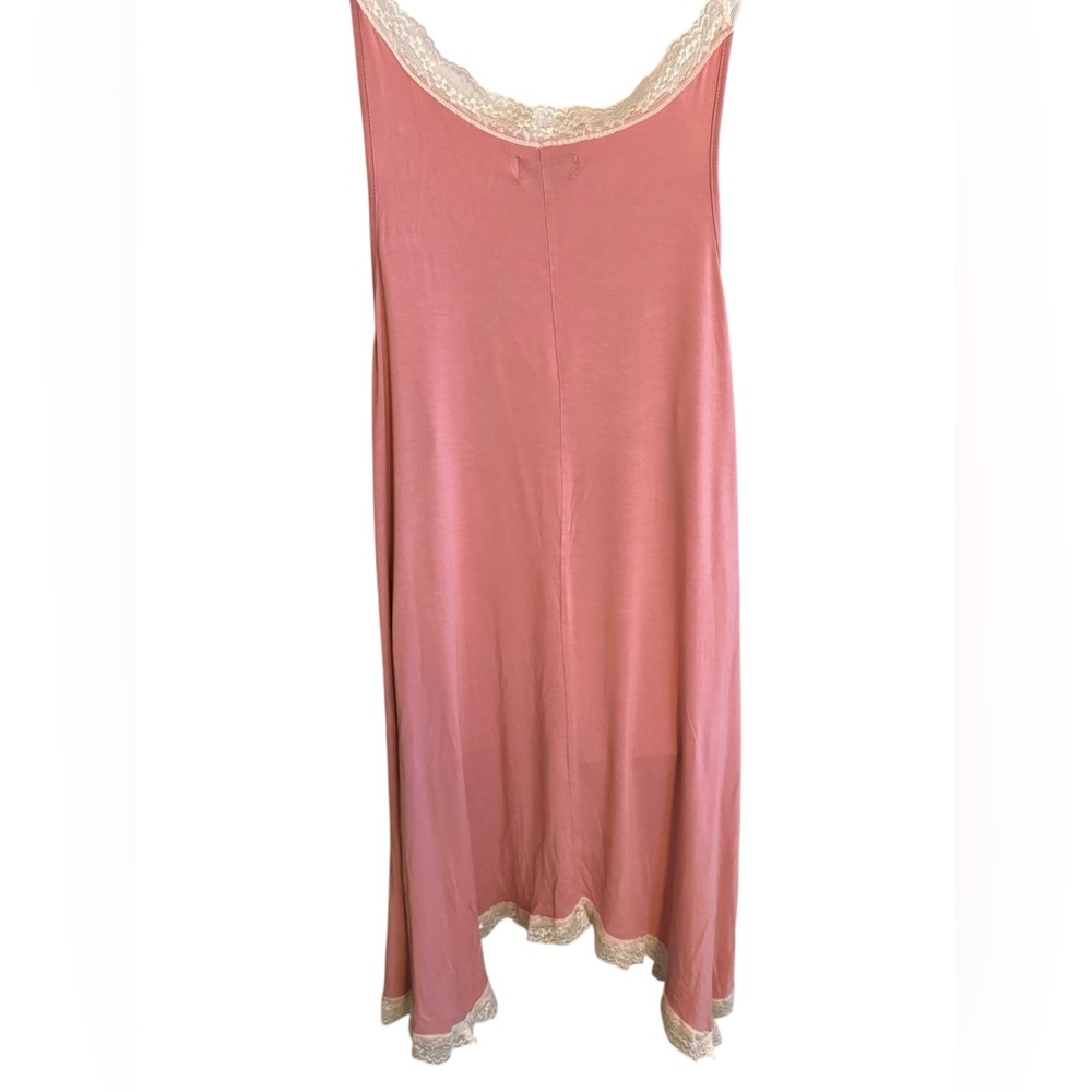 POL Elegant Pink Lace Trim Dress - Picture 4 of 9